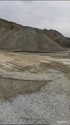 海陽市郭城鎮(zhèn)無名石料場釋意污染,百姓苦不堪言!