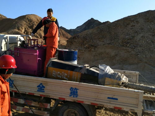 土石方開采石料加工 硬石開采難不倒，頂石機(jī)口碑廠家助力高效生產(chǎn)